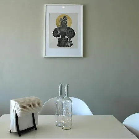 Apartment Luxurious In Beautiful Settings *